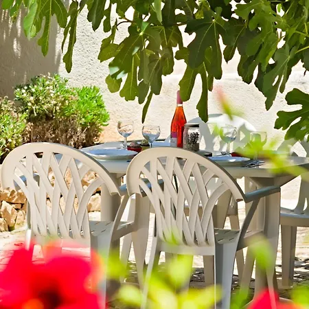 Dom wakacyjny Gavrena By Interhome *