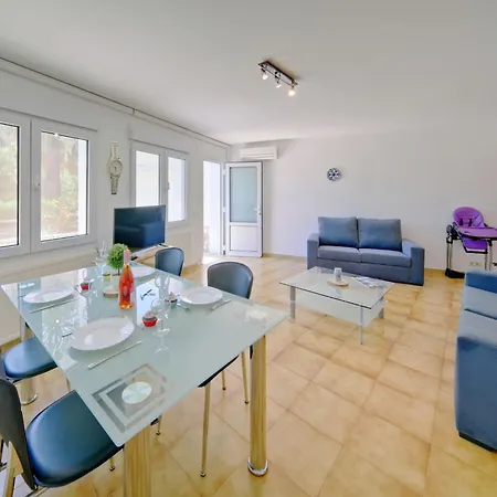 Gavrena By Interhome Dom wakacyjny *